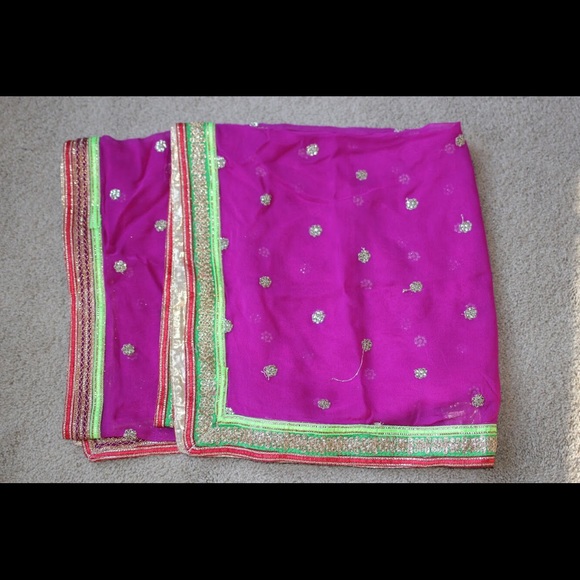 Chaniya choli - Picture 3 of 8